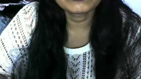 angelpriya555 online show from December 6, 5:33 pm