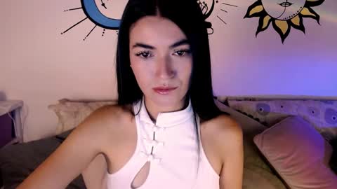 angie_c online show from November 14, 12:34 am