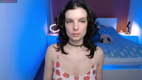 angie_faee online show from December 28, 5:01 pm