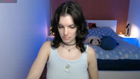 angie_faee online show from December 6, 7:44 pm