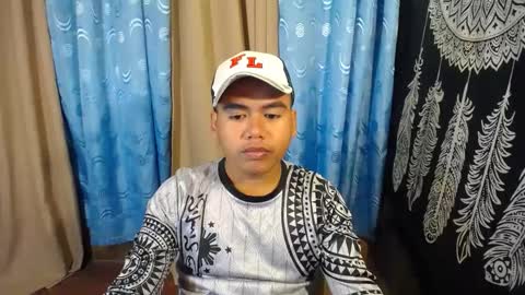 anthony_horny19 online show from November 18, 7:39 am