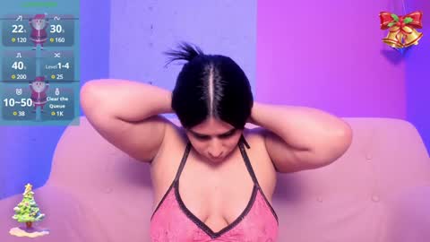 antonellarose__ online show from December 14, 7:33 pm