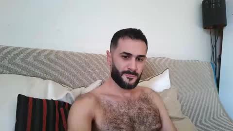 hairycub online show from December 21, 5:17 am