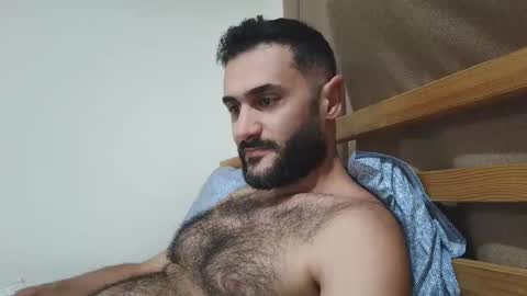 hairycub online show from December 22, 4:00 pm