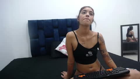 aria_naughty online show from January 15, 11:29 pm