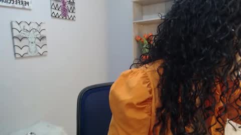 arianna_ros3 online show from December 27, 3:02 pm