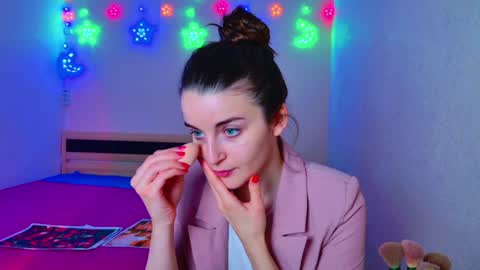 arielstonks_lovee online show from December 6, 3:41 am