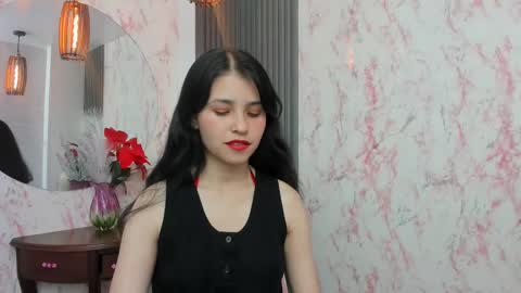 arisha_lee2 online show from January 2, 1:22 pm