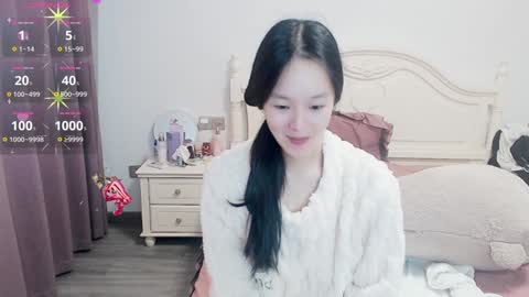 Lily online show from December 22, 2:27 am