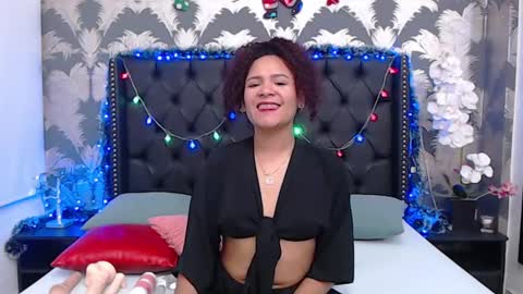 Ashleey Bell online show from December 27, 8:39 pm