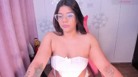 Ashleyy18   online show from December 19, 8:15 am