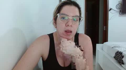 AshlyMoon online show from November 27, 4:37 pm