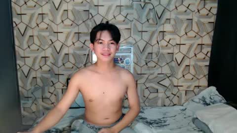 asian_wayne online show from December 11, 2:26 am