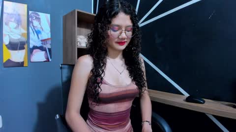 auro_raa online show from January 5, 4:24 am