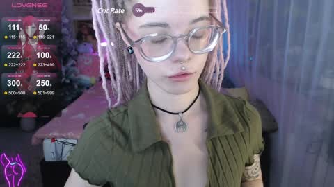 Auroraa  Cute online show from November 26, 12:24 am