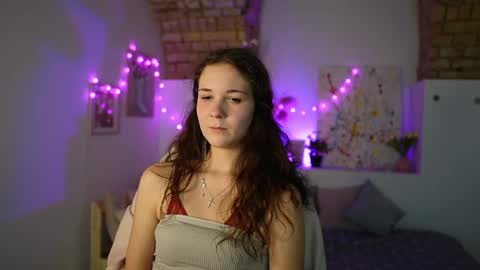 ava taylor18 online show from December 20, 2:41 pm