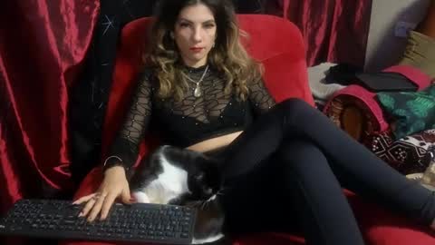 Dominatrix Queen online show from December 2, 8:03 pm