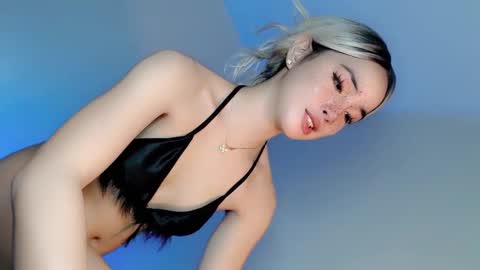 baby_sabrina19 online show from November 10, 7:25 pm