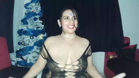 babycaliente1 online show from December 6, 5:17 am