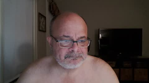 Bears Papa Papi online show from January 21, 9:04 am