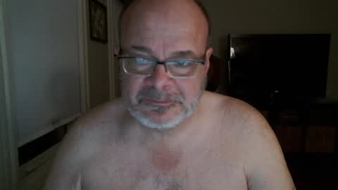 Bears Papa Papi online show from January 4, 8:55 am