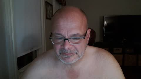 Bears Papa Papi online show from December 3, 9:29 am