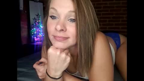 BECKY BOO  online show from December 17, 6:48 am