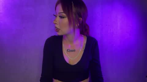 bellaskye0 online show from December 7, 2:57 am