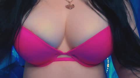 Hello I am kind friendly and cute girl online show from November 15, 10:38 pm