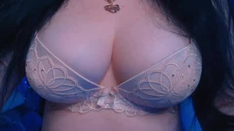 Hello I am kind friendly and cute girl online show from December 2, 2:19 pm