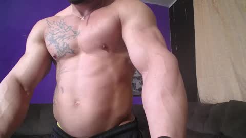 bestmuscle online show from December 30, 4:53 pm