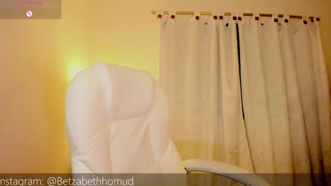 betzabeth_homudr online show from December 24, 4:42 am