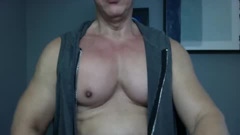 BGDKMUSCLEGUY - SELECTED BY CHATURBATE AS A TOP BROADCASTER FOR 2023 online show from December 9, 5:27 pm