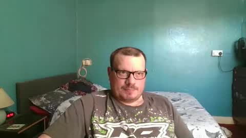 bigdan1986 online show from December 2, 10:53 am