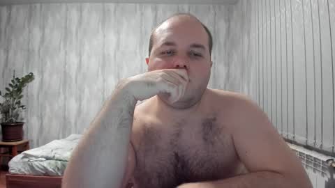 big_fat_guy1992 online show from December 13, 2:00 pm