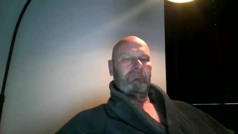 bigmike3339 online show from December 4, 7:43 am