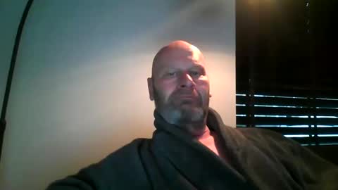 bigmike3339 online show from December 11, 8:01 am