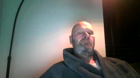 bigmike3339 online show from January 11, 8:05 am