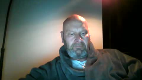 bigmike3339 online show from December 10, 4:26 am