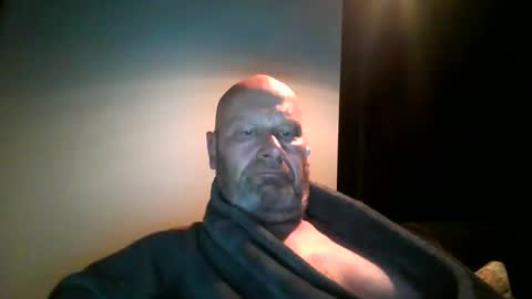 bigmike3339 online show from December 3, 6:02 am