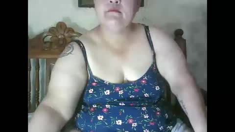 bigmommaxxx26 online show from December 8, 12:32 am