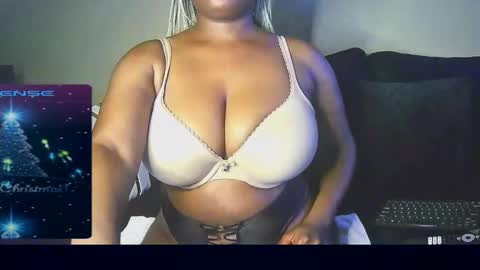 black_sexyfish online show from November 13, 7:42 pm