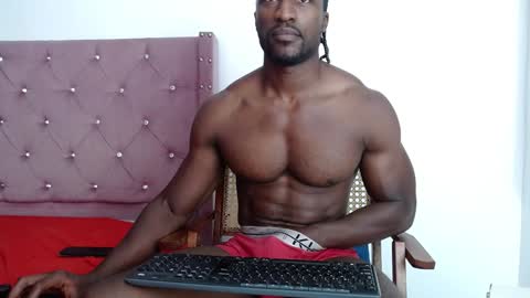 Twtter 1MikeBeckford            Onlyfns beckfordmike online show from November 12, 12:06 pm