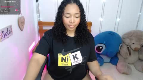 blackqueen_18 online show from December 11, 1:32 am