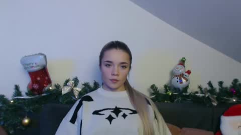 blondagirl_ online show from December 18, 4:57 pm