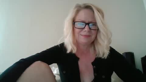 blondefun2 online show from November 15, 7:14 pm