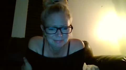 blondefun2 online show from November 17, 2:33 am