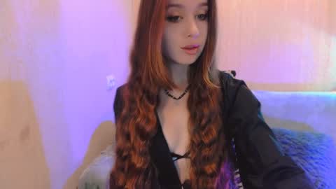 bri_fox online show from November 17, 10:22 am