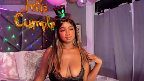 Im brittany 25 years old  happy as a worm  online show from December 21, 7:05 am