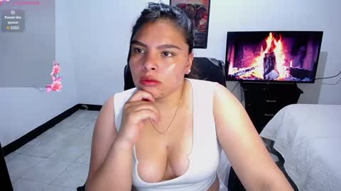 caliope_goddess1 online show from January 2, 7:40 pm